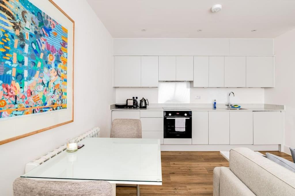 Town Ctr, Balcony, Free Parking Apartamento *